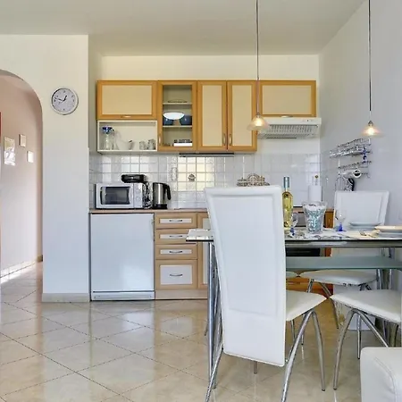 Ferienwohnung Fur 4 Personen Ca 53 Qm In Liznjan, Istrien Sudkuste Von Istrien Apartmán